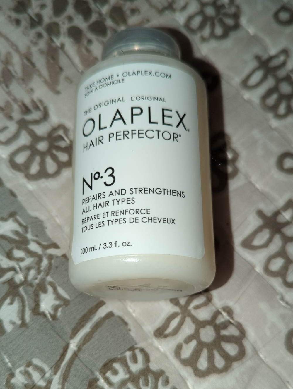 OLAPLEX No.3 Hair Perfector - White Bottle